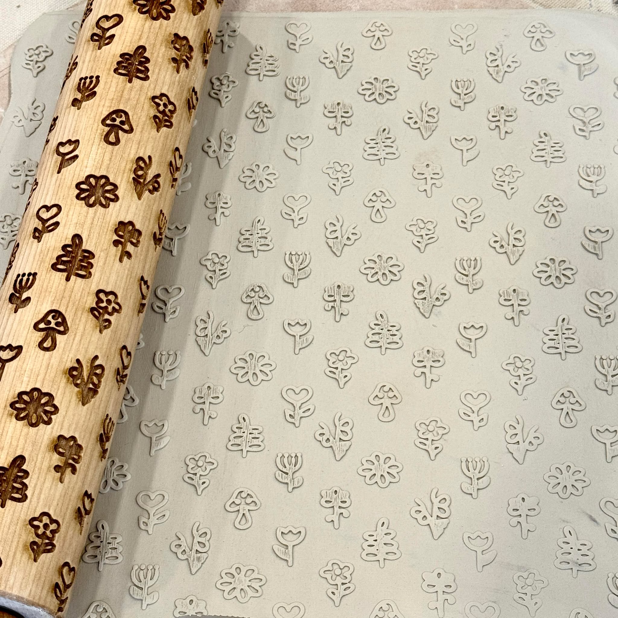 Cottage Flowers 12 Rolling Pin