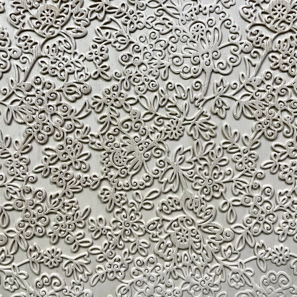 Minnie's Lace Flowers 12 Rolling Pin
