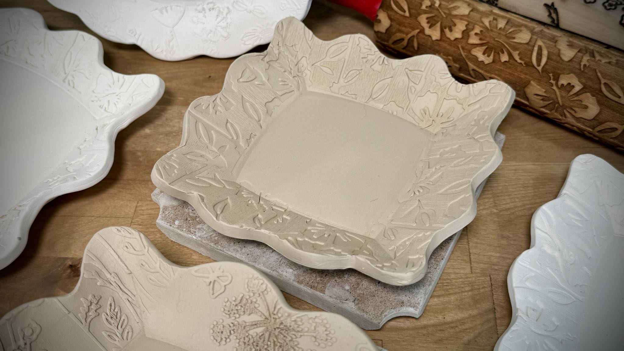 Ruffled Square Stack Rim Template Set