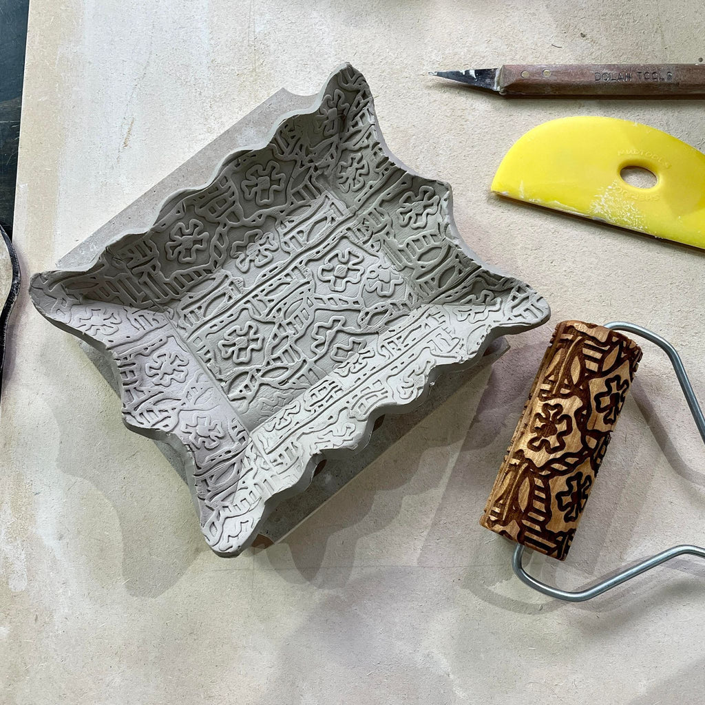 Woodblock Flowers Mini Roller
